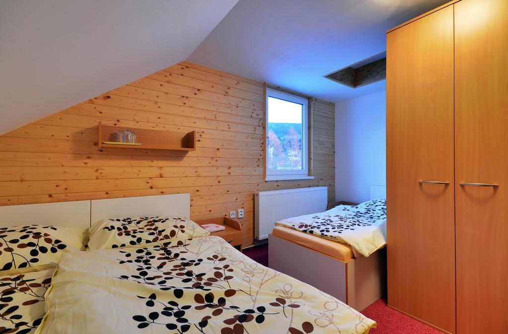 Penzion A Apartmany Skipark Hrabesice Krasne Exterior foto